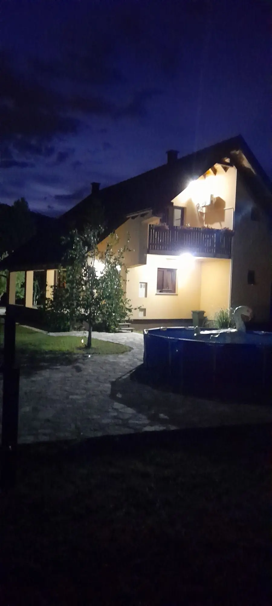 Avita Holiday Home