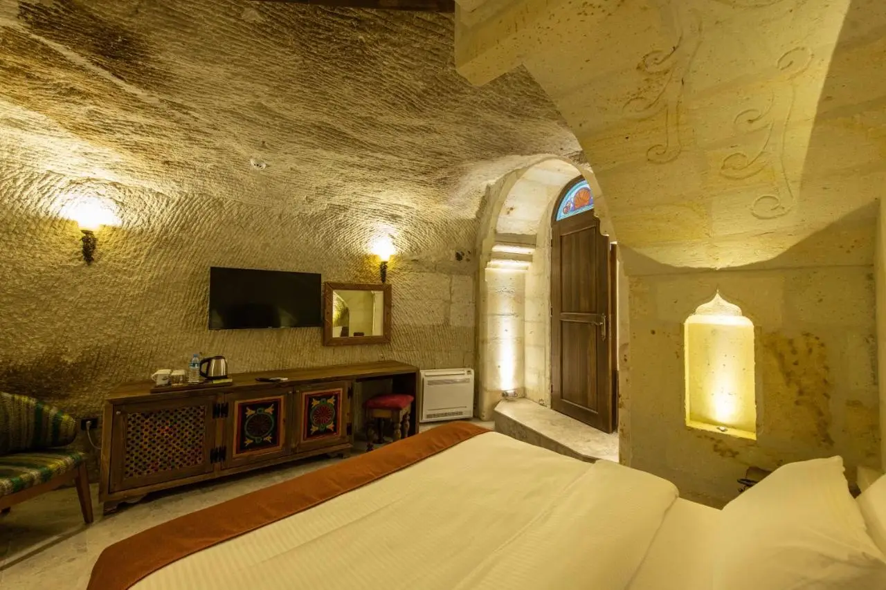 Foremanson Cave Hotel