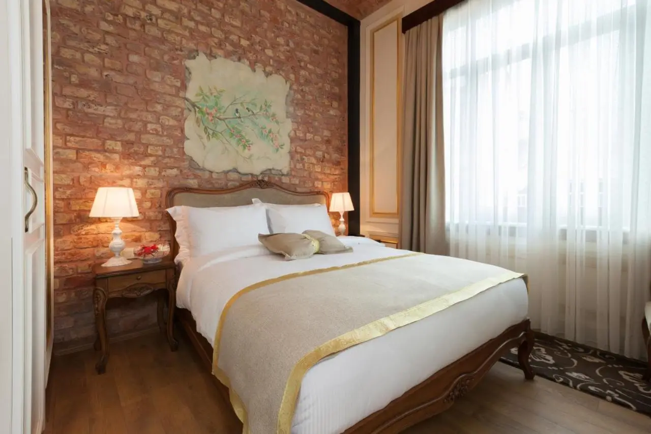 Hotel Pera Parma