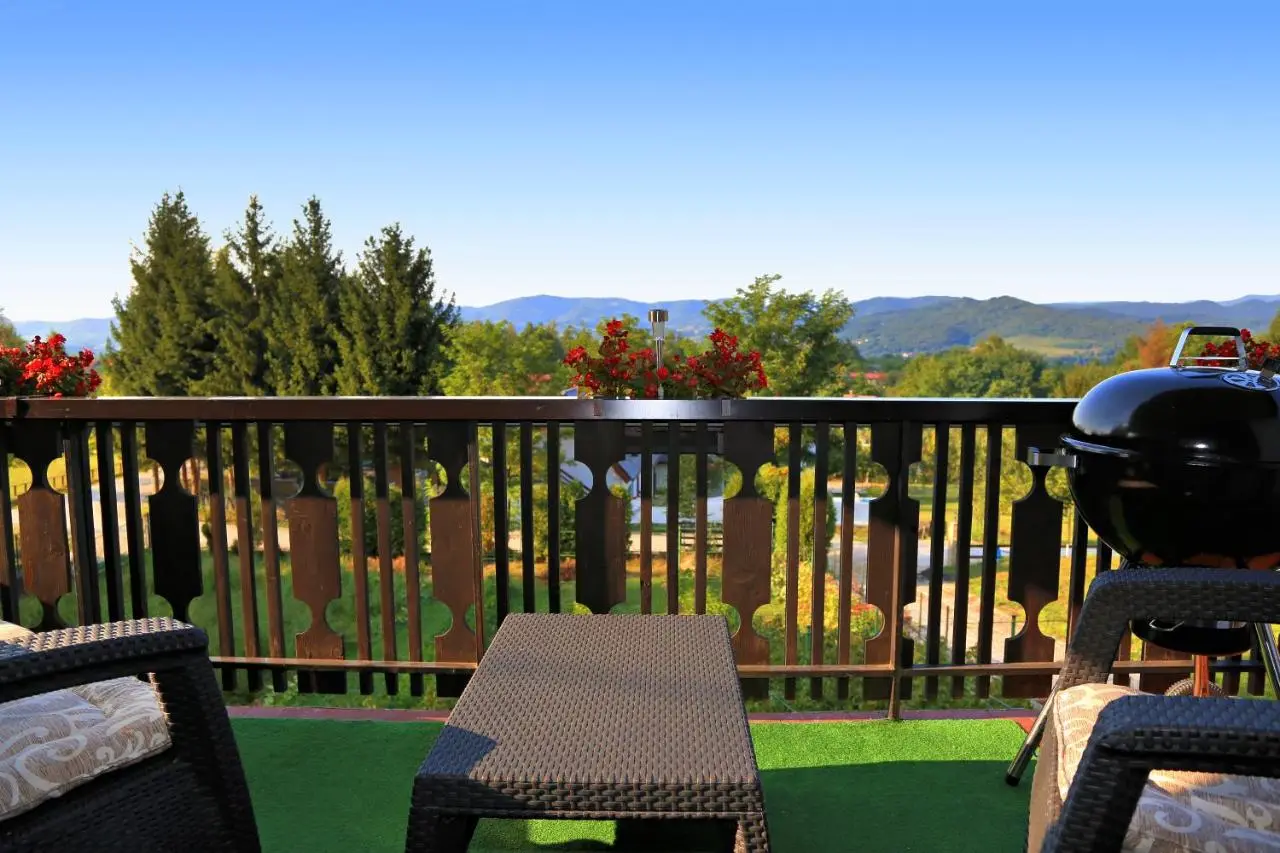 Merak Holiday Home