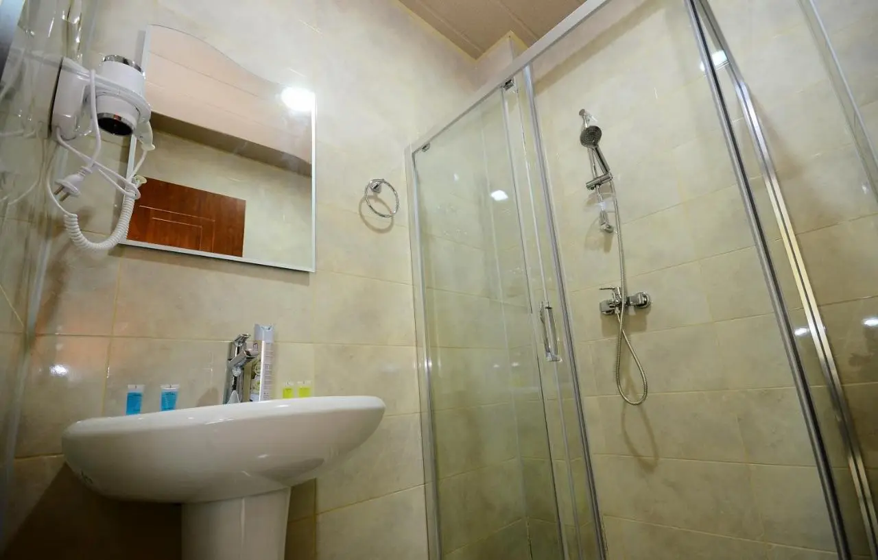 Hotel 725 B