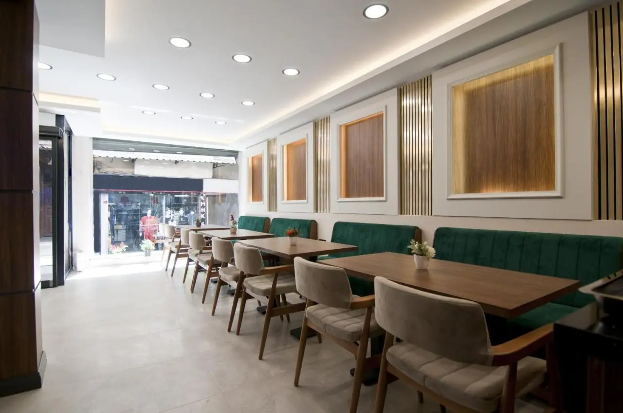 Grand Bagoz Hotel