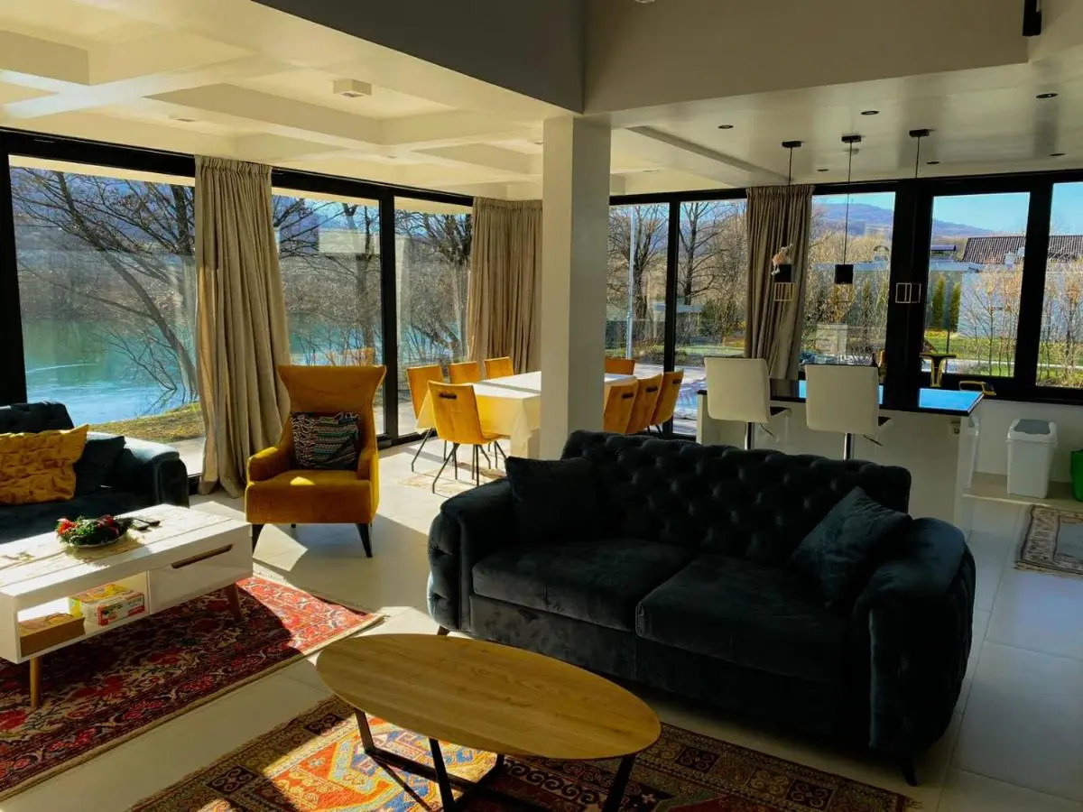 Villa Una Residence