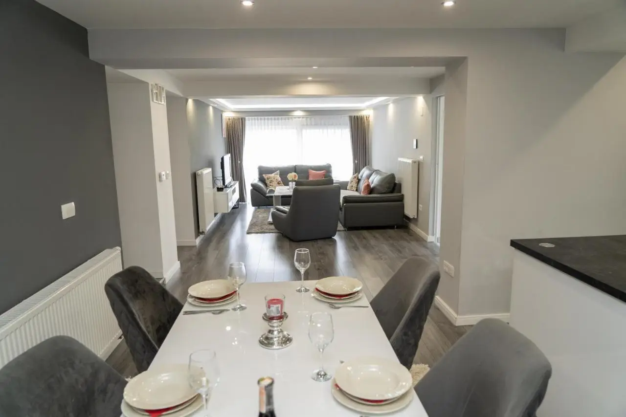 Holiday Home IFI