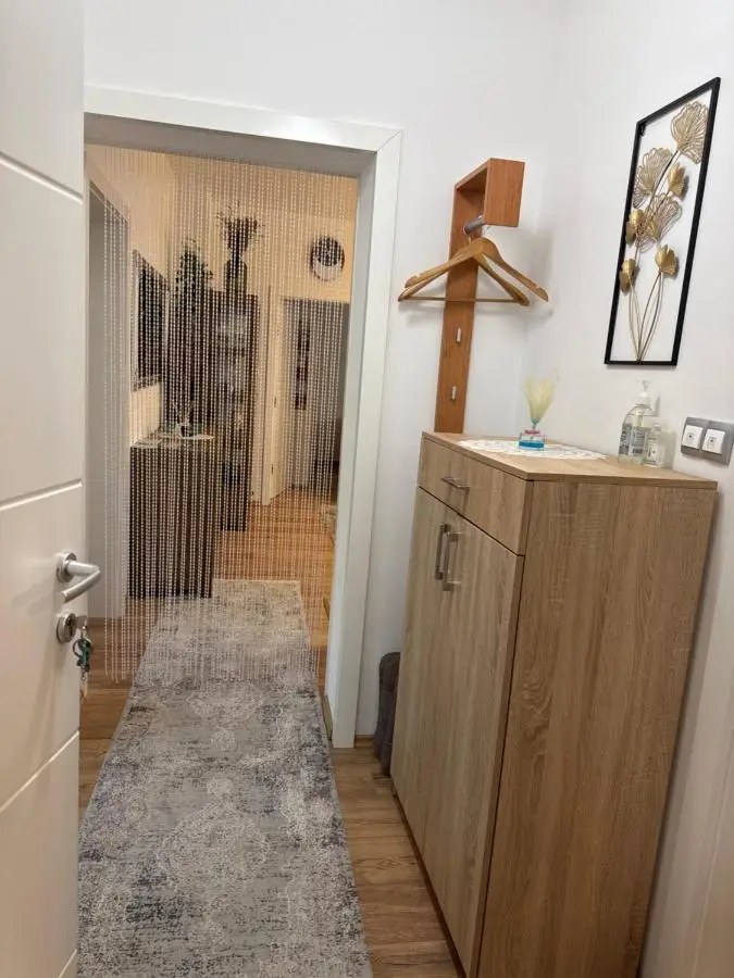Apartmani Hrastik 1