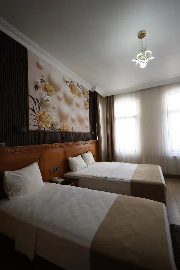 New House Hotel
