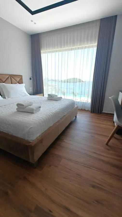 King Hotel Ksamil