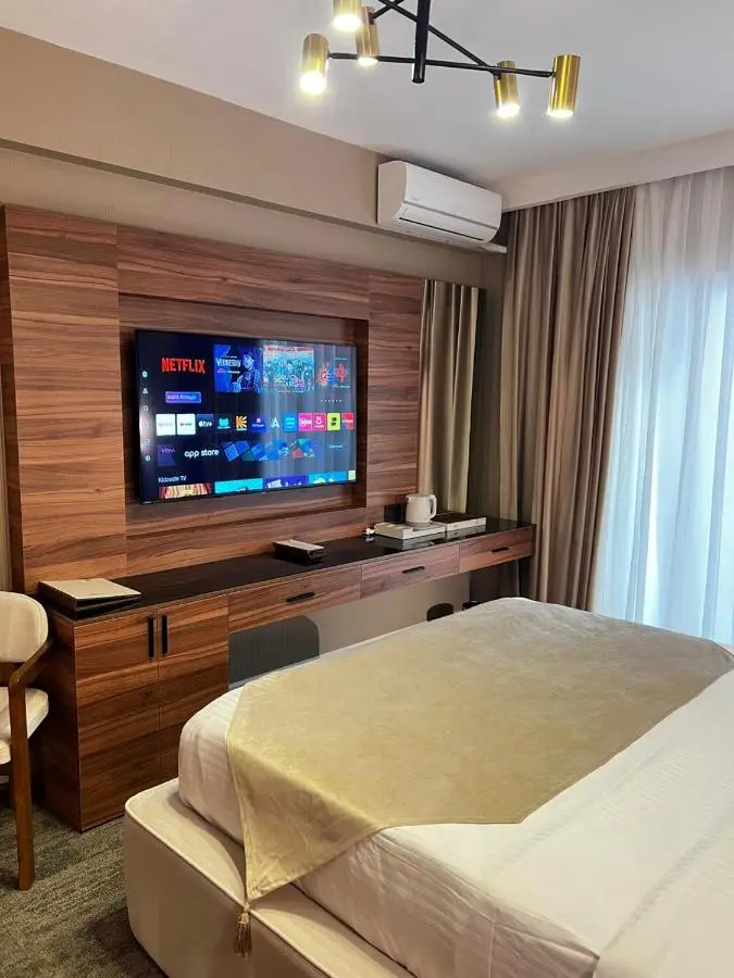 White Breeze Boutique Hotel