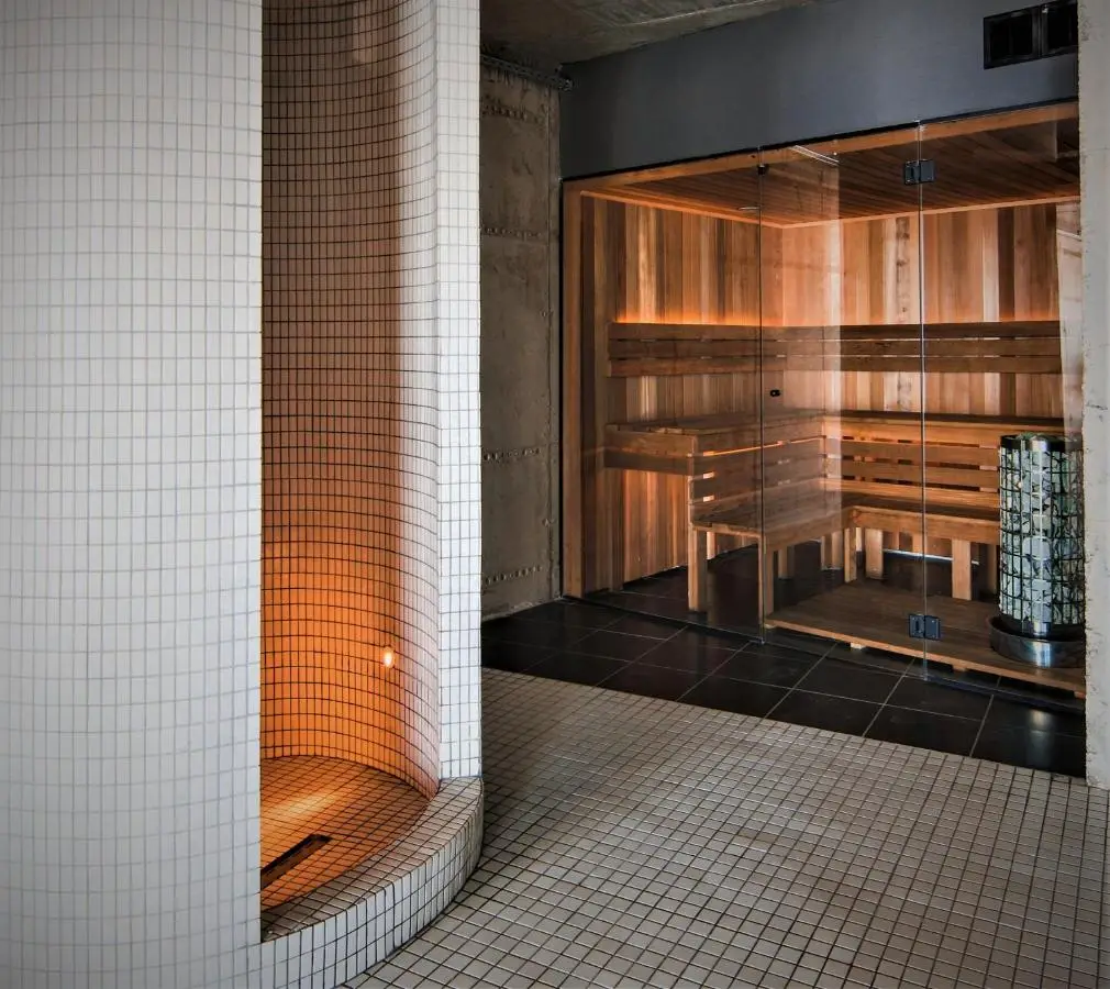 Quadrum Hotel