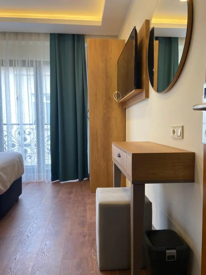 Pege Hotel