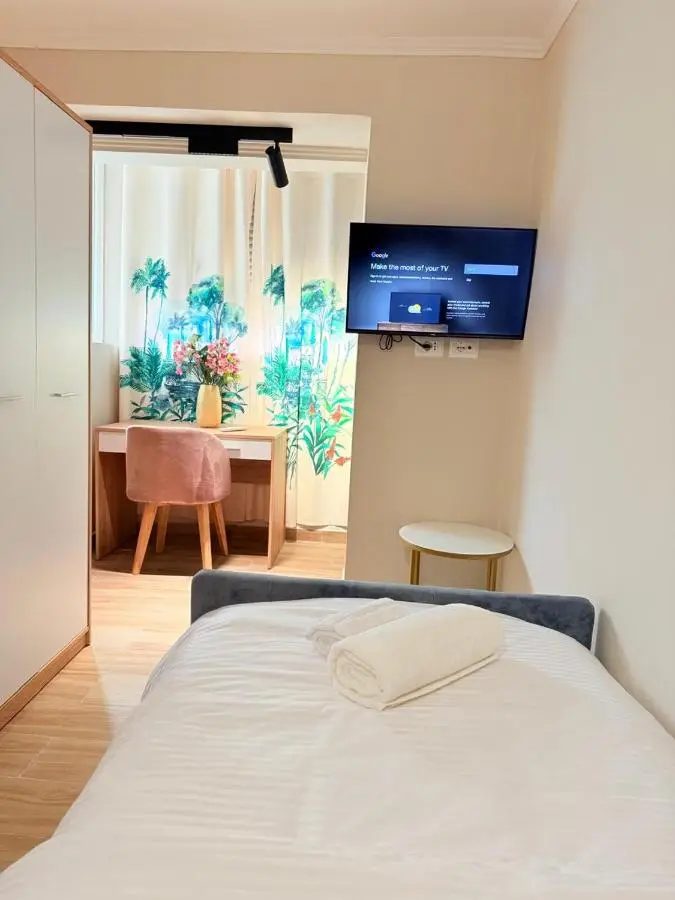 Elia Apartment