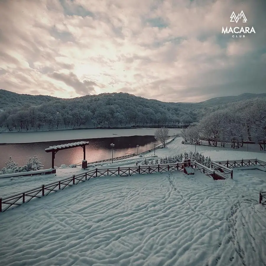 Macara Lake Park