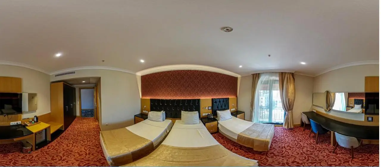 Vois Hotel Atasehir & SPA