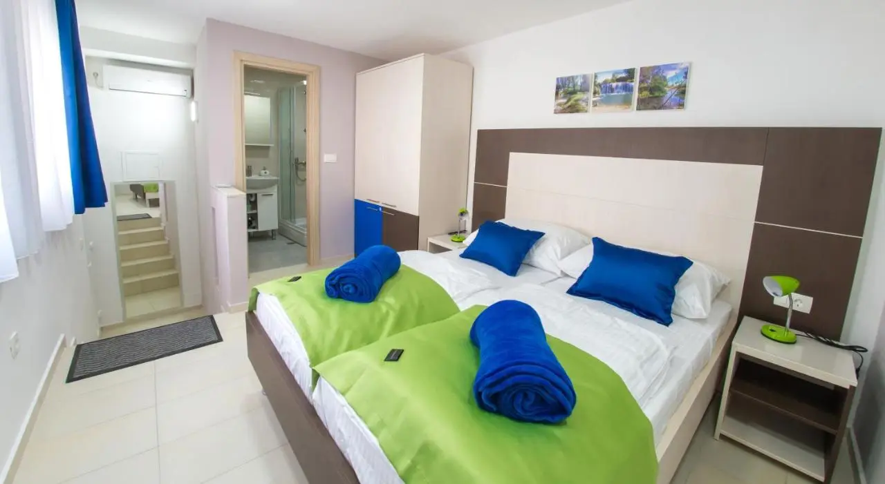 Five Rivers Rooms