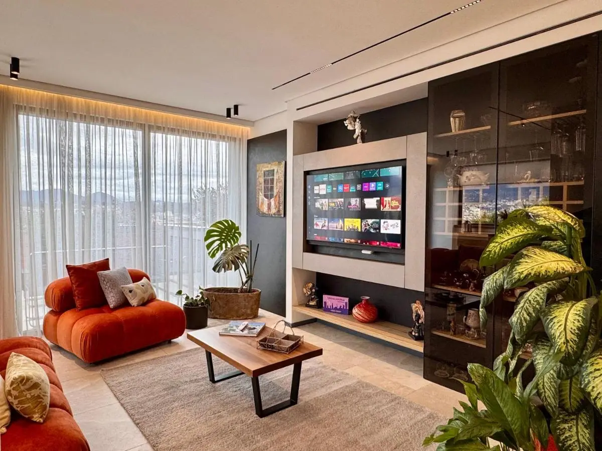 Central Tirana Premium Penthouse "SuperAttico", Free Parking