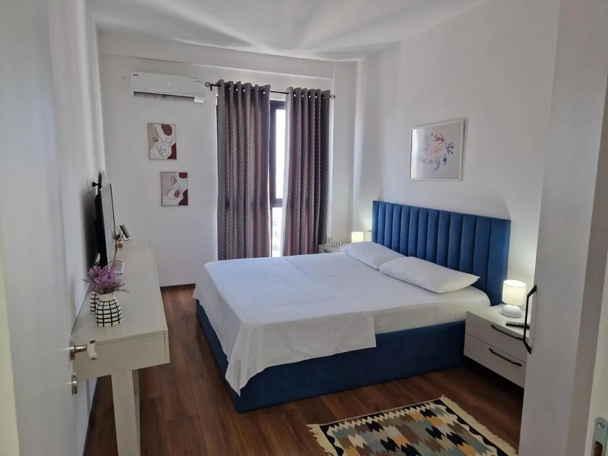 Red & White Palace Apartment