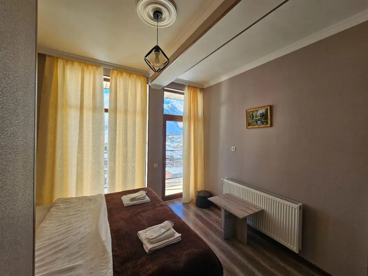 DISCOVER KAZBEGi HOTEL