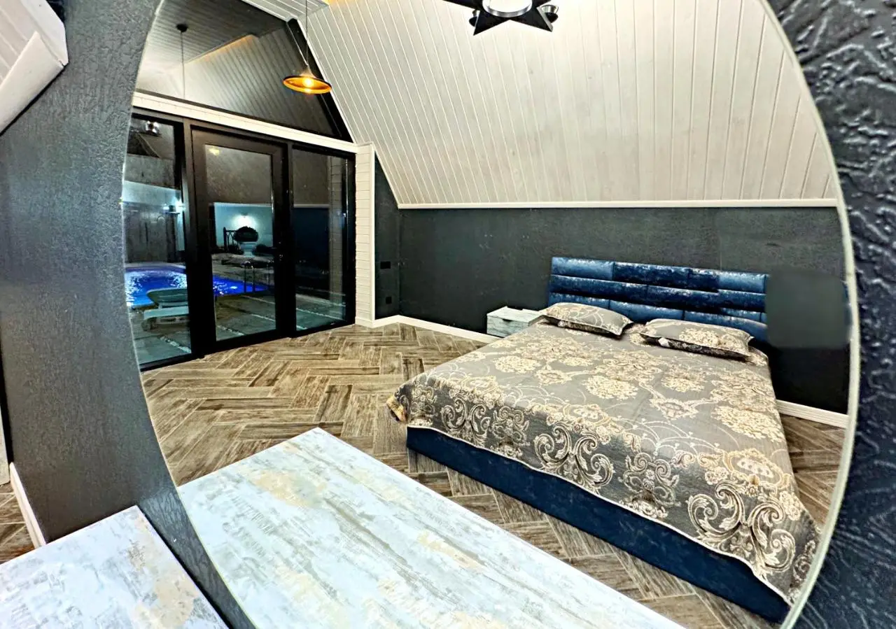 Black A-Frame Luxury Chalet & Pool