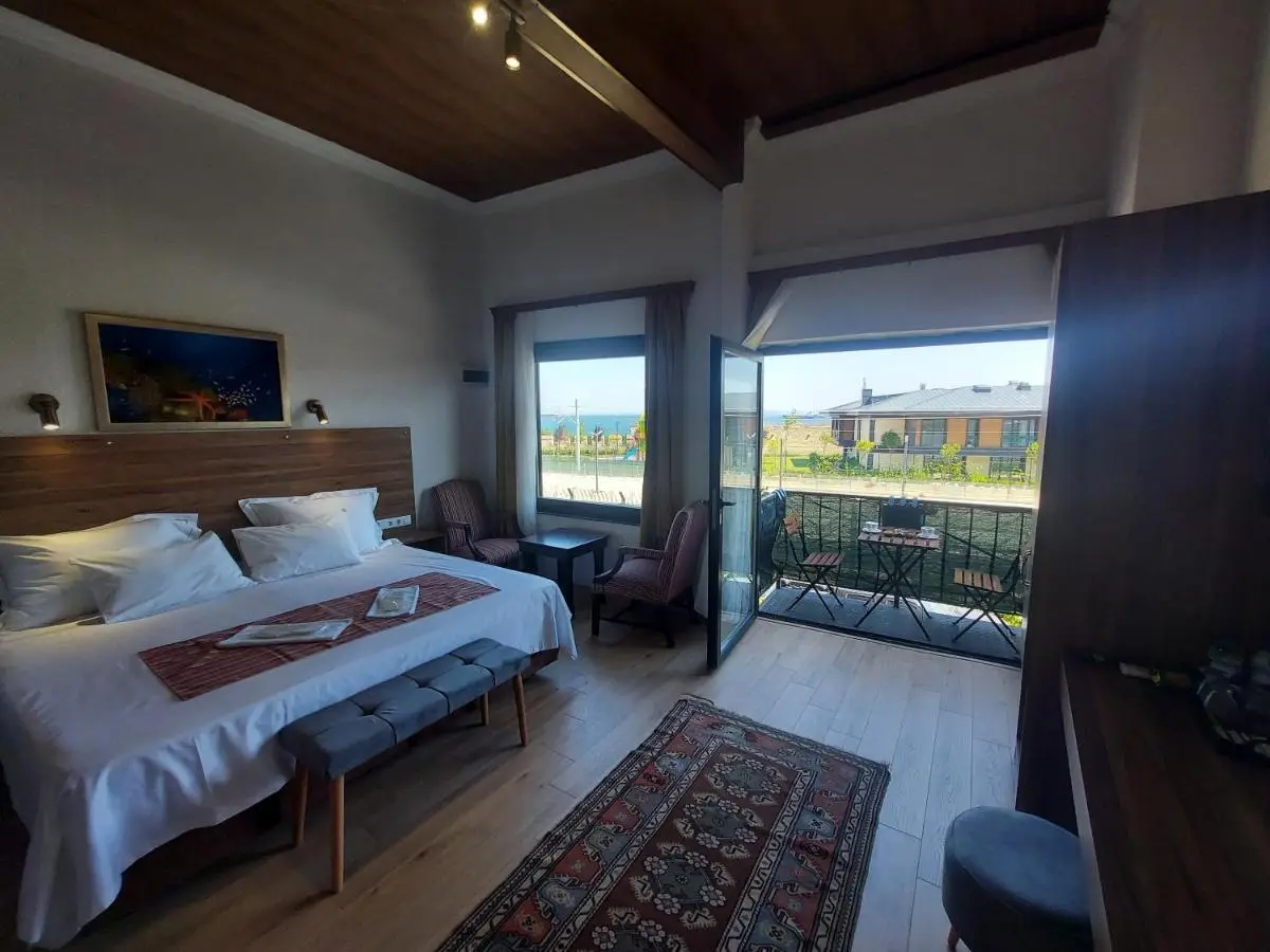 Queen Seagull Boutique Hotel