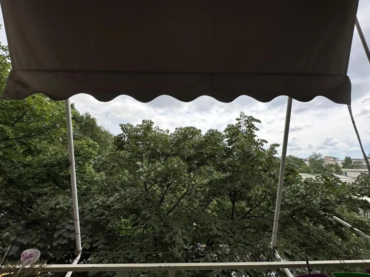 Kelly's Cozy Hideaway - Central Tirana