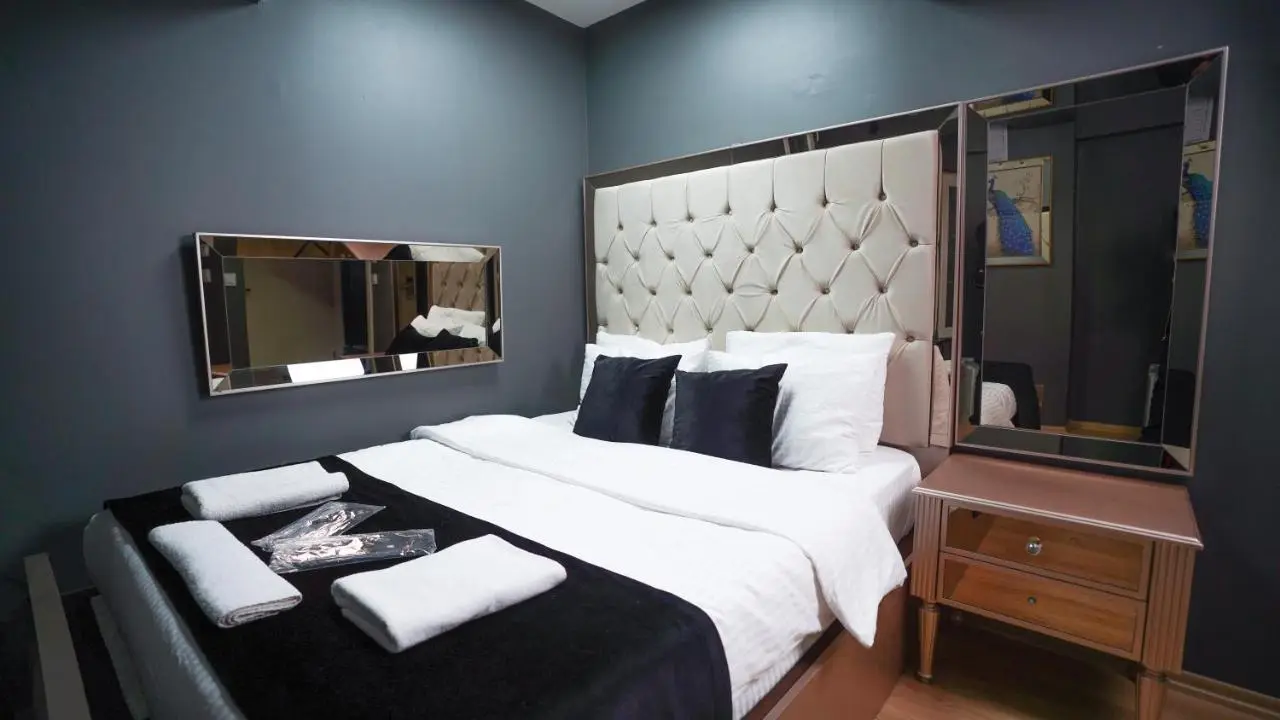 Luka Suit Hotel