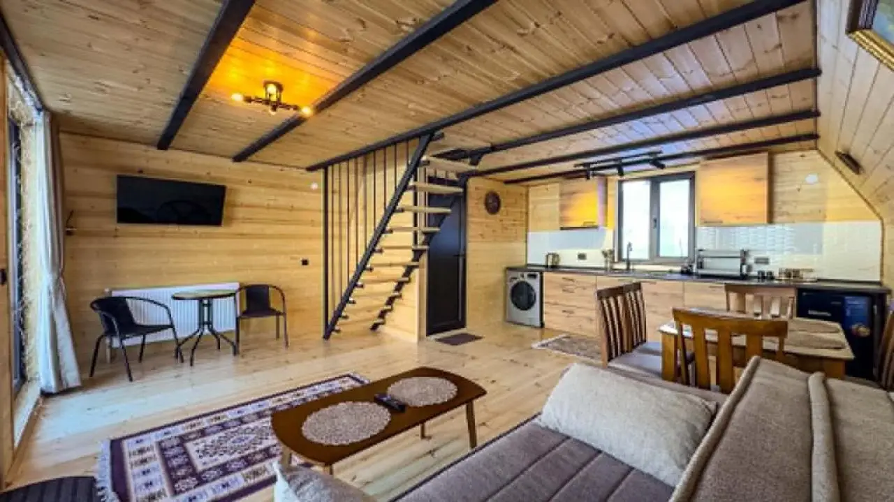 Eastlight Cottage