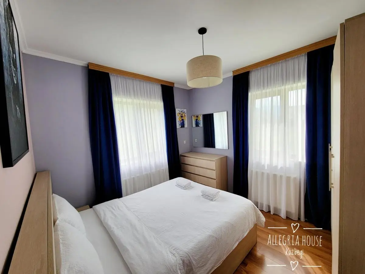 ---Allegria House---