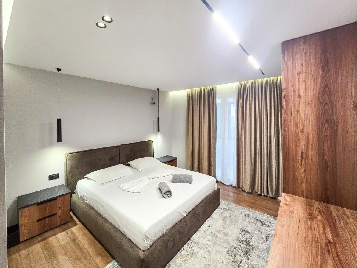 Urban21 Luxury 2 Bedroom Apartment