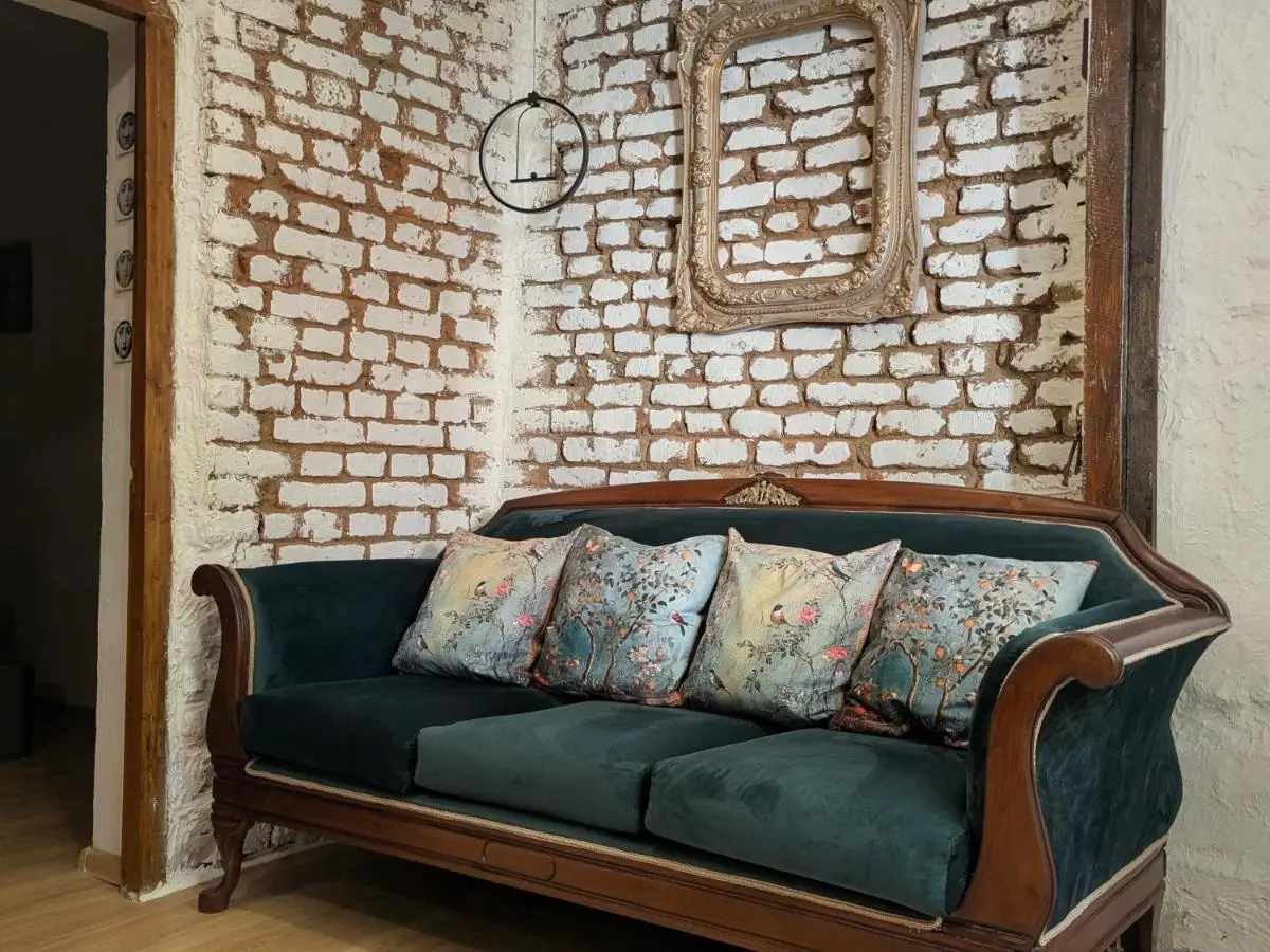 Cozy Vintage Brick Apartment