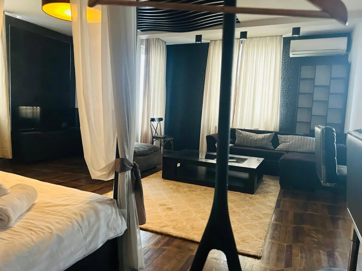 Porta Hostel