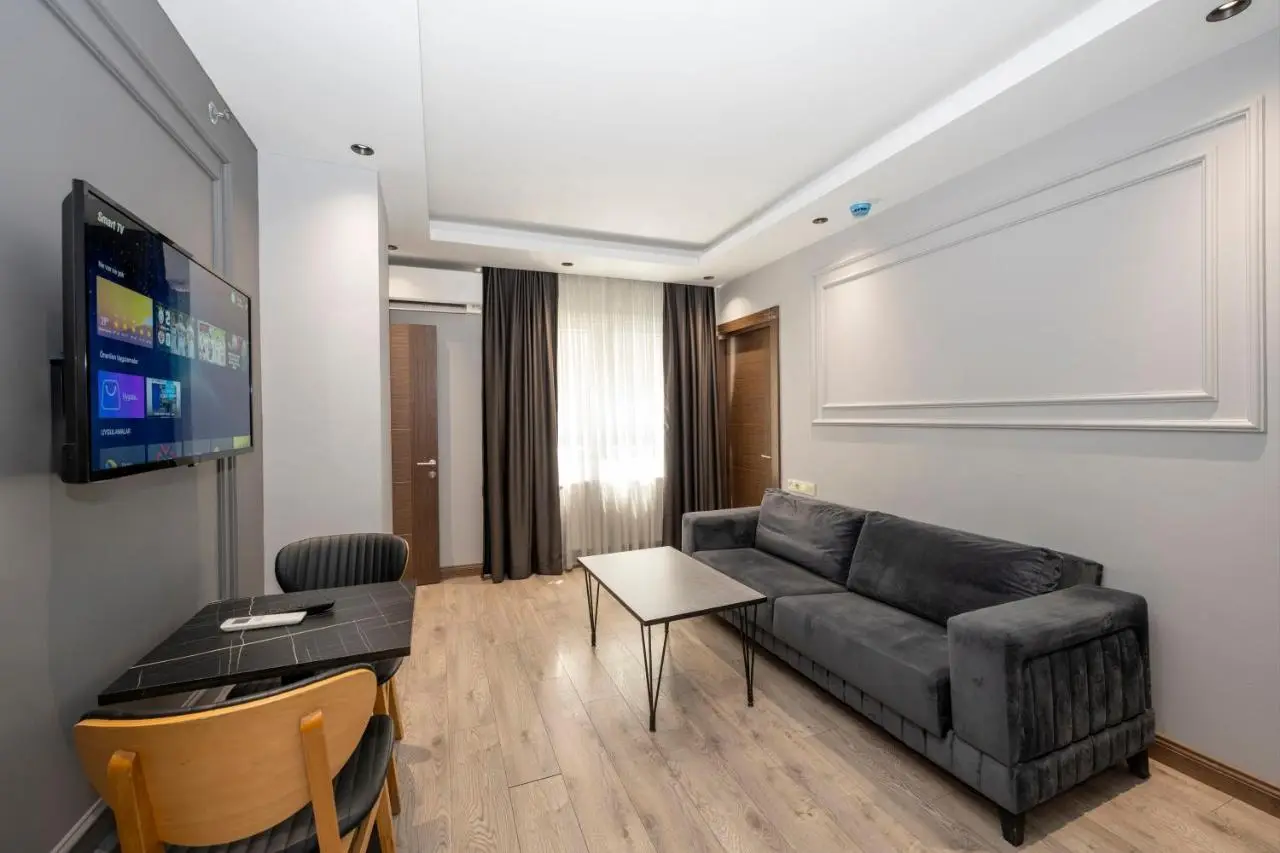 Comfort Suites Hotel