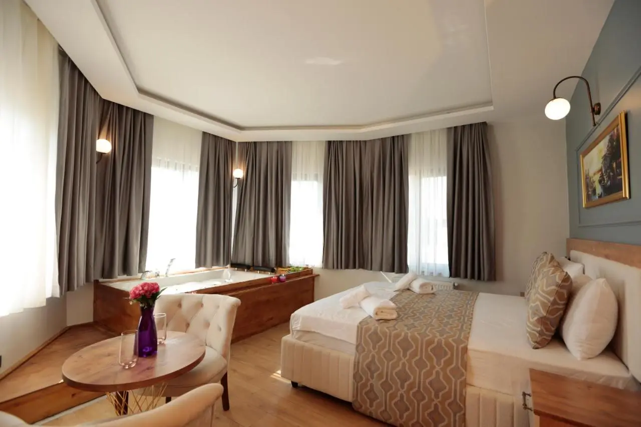 Newalla Hotel Old City