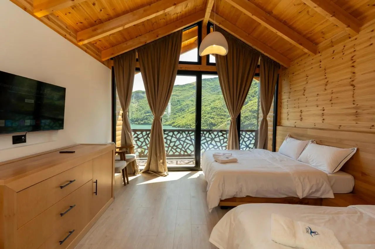Hotel 5 Stinet