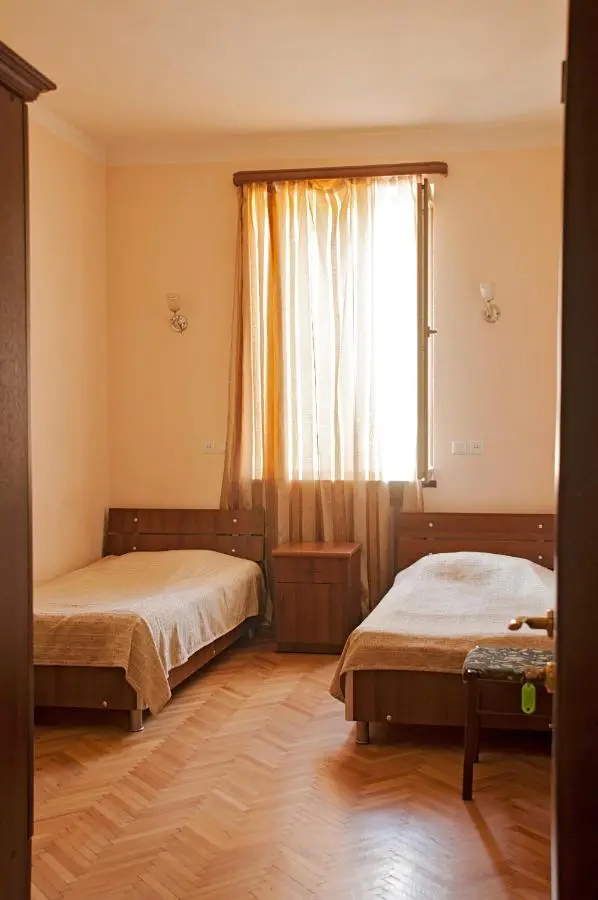 Sighnaghi Hotel Fence Door&Сигнахи Отель Ворота Крепости&სიღნაღი სასტუმრო გალავნის კარი