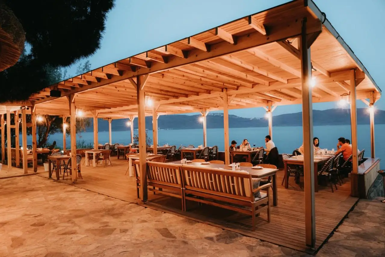 Pino Mar Luxury Bungalows