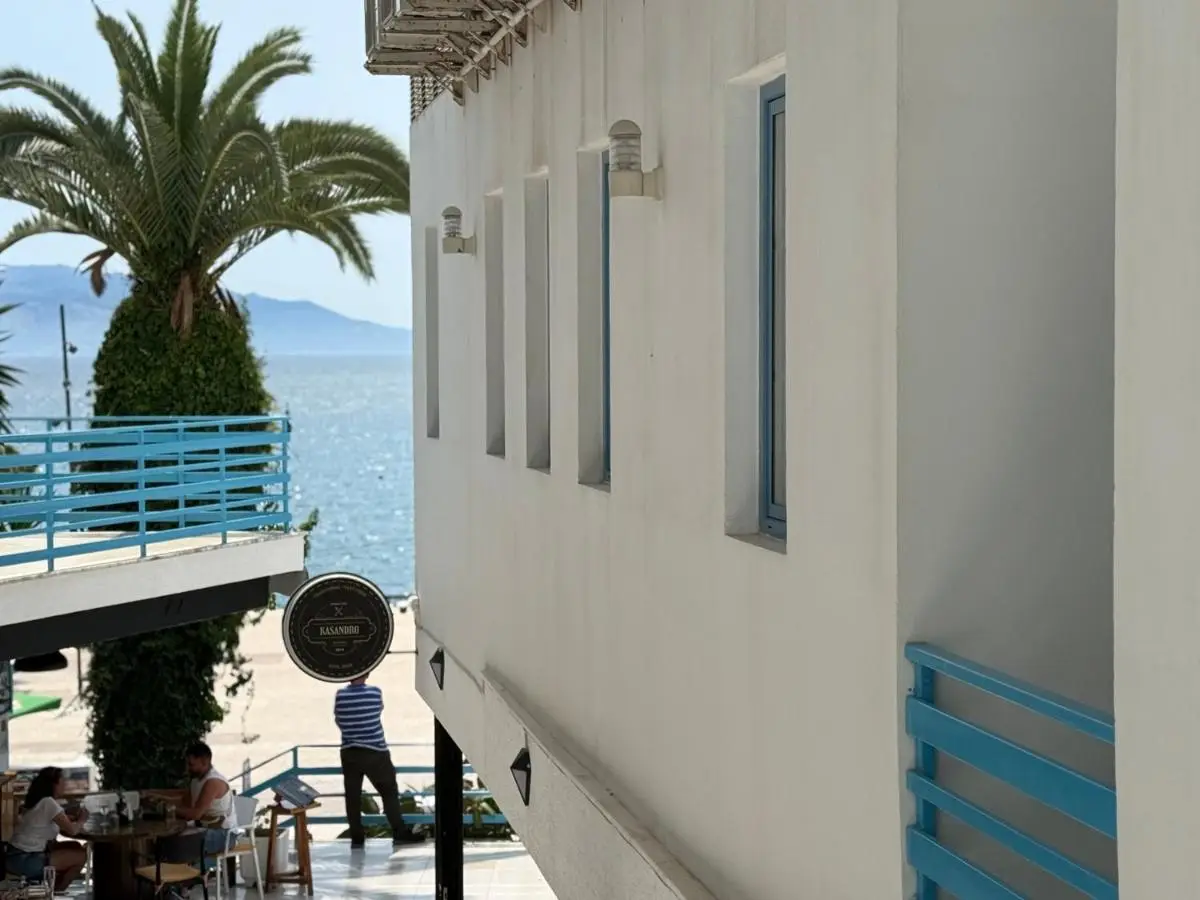 Cava Boutique Hotel