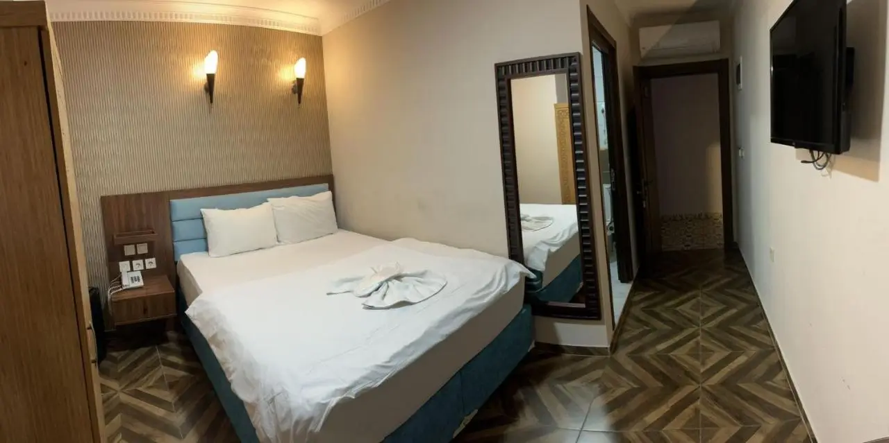 HOTEL ÜMİT YENİKAPI