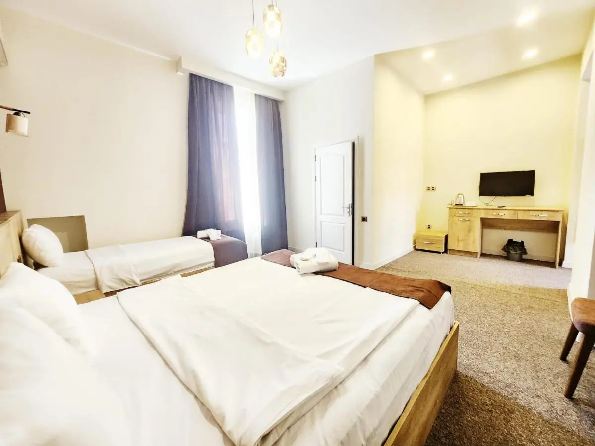 ELYSIUM HOTEL
