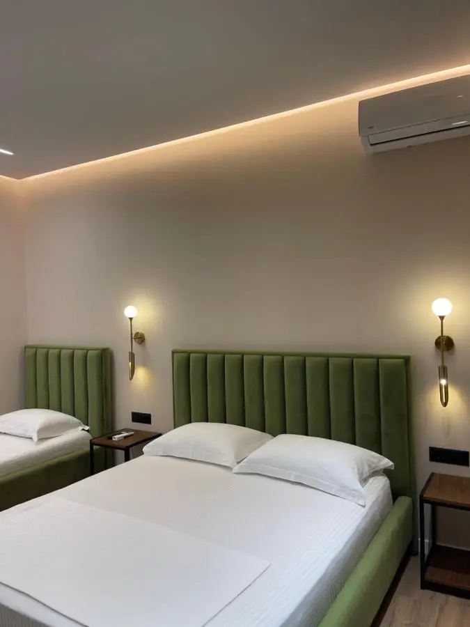 Olivium Rooms