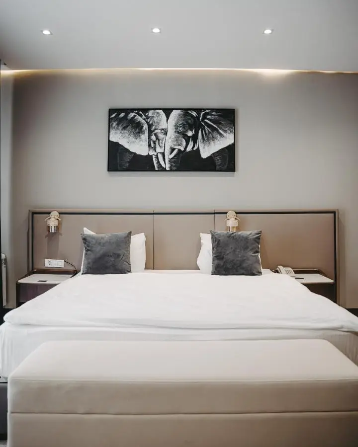 Port Marine Hotel By HOLLYWOOD