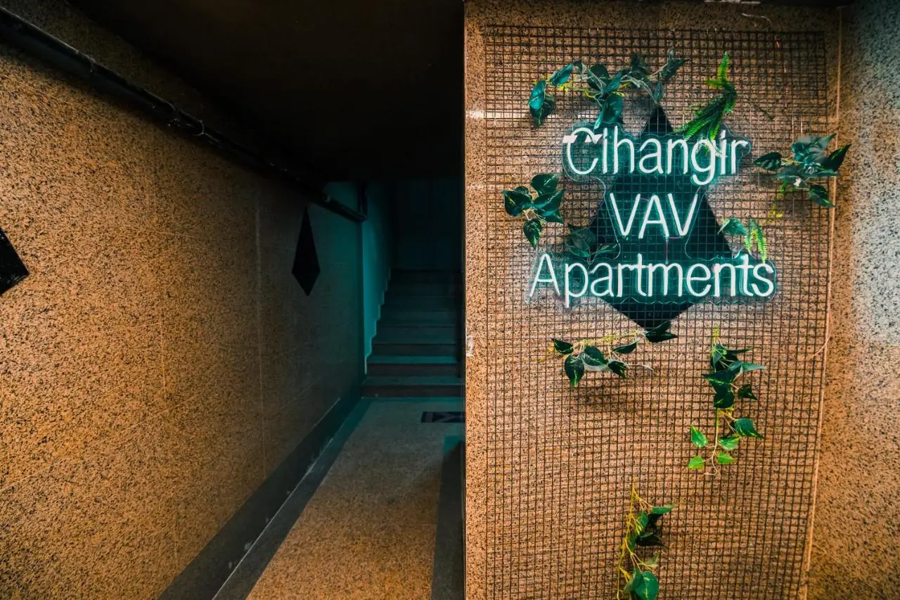 Cihangir VAV Suites