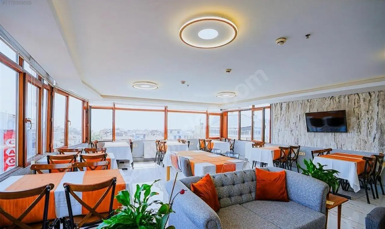 Naila Hotel