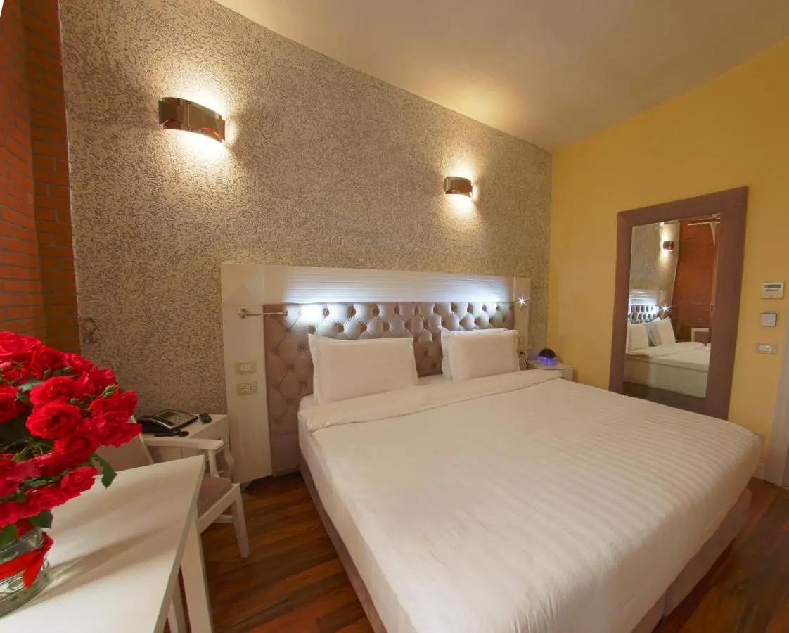 The Red Bricks Hotel