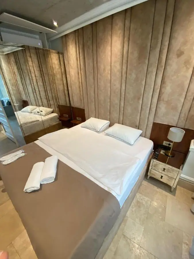 AB Residences -Cihangir Luxury Antique Apartment