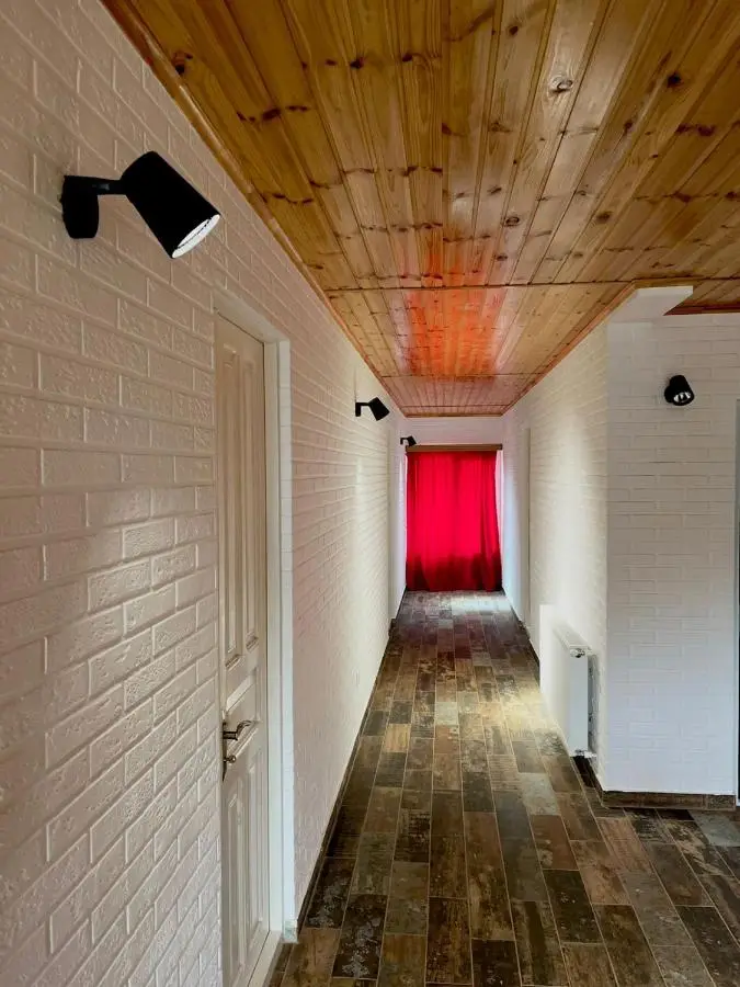 Nino & Irodi's Guest House