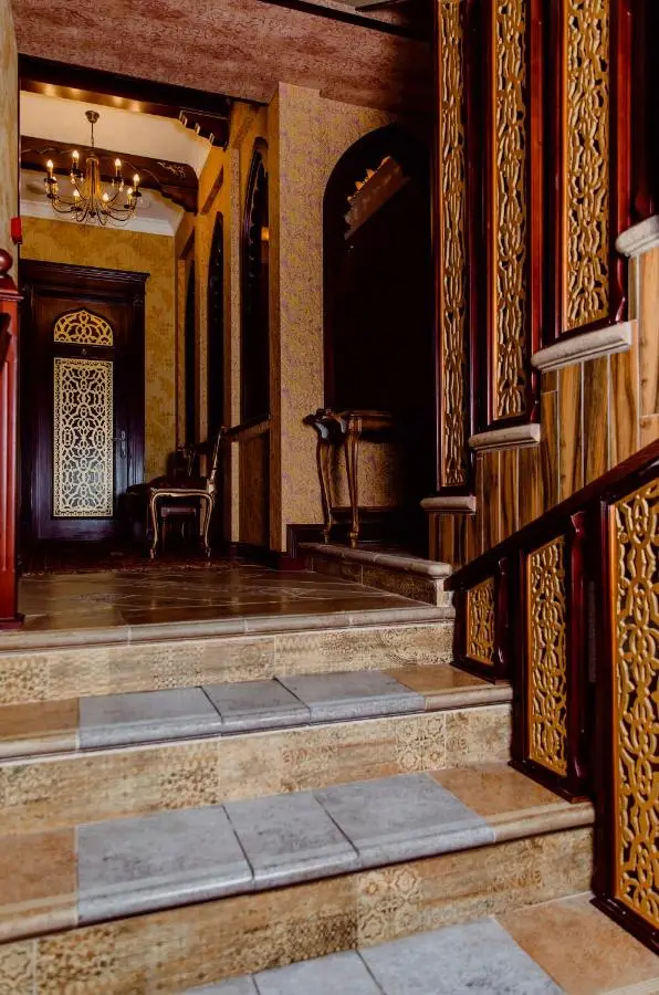 Royal Antique Boutique Hotel