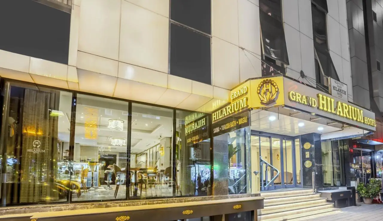 Grand Hilarium Hotel