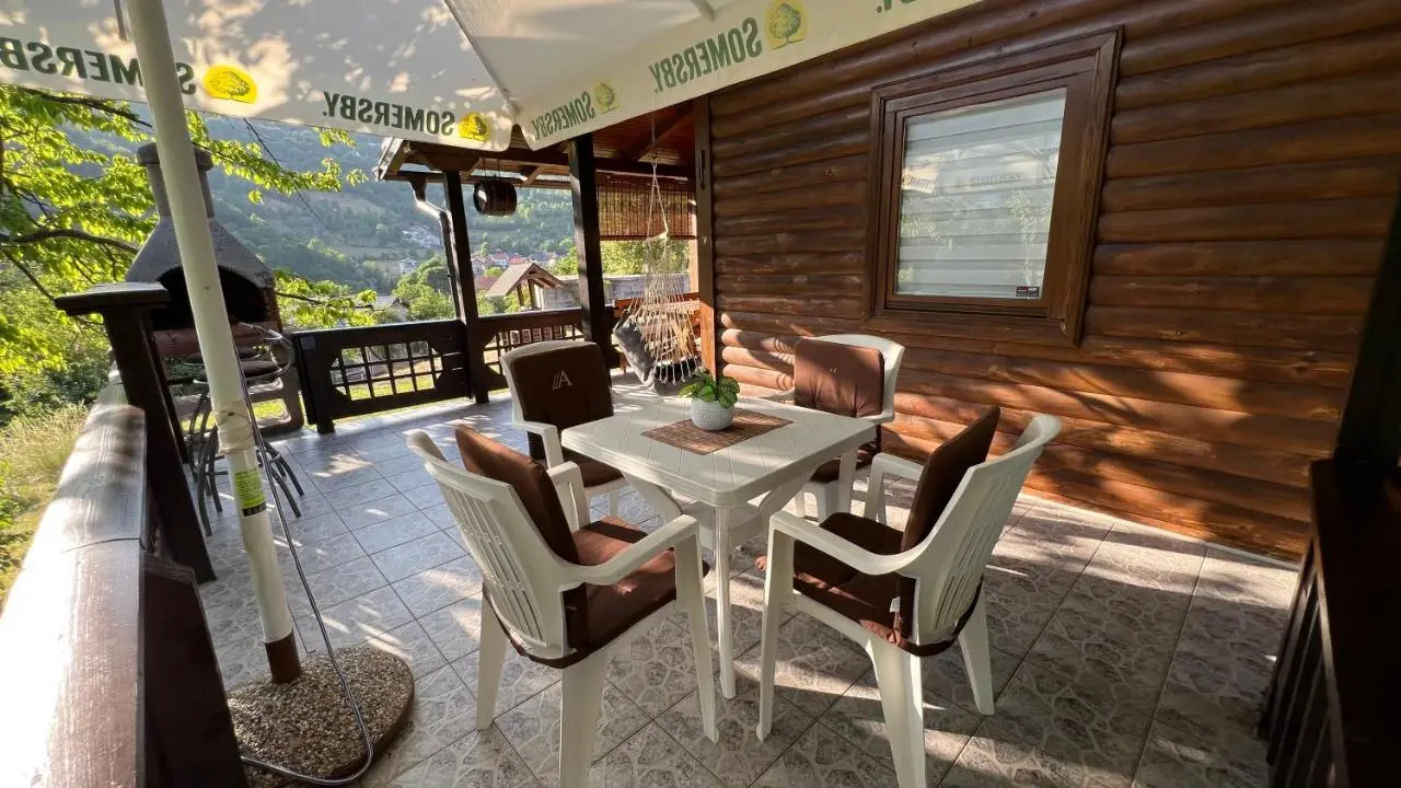 Farah House