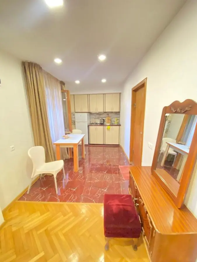 K&N Guesthouse