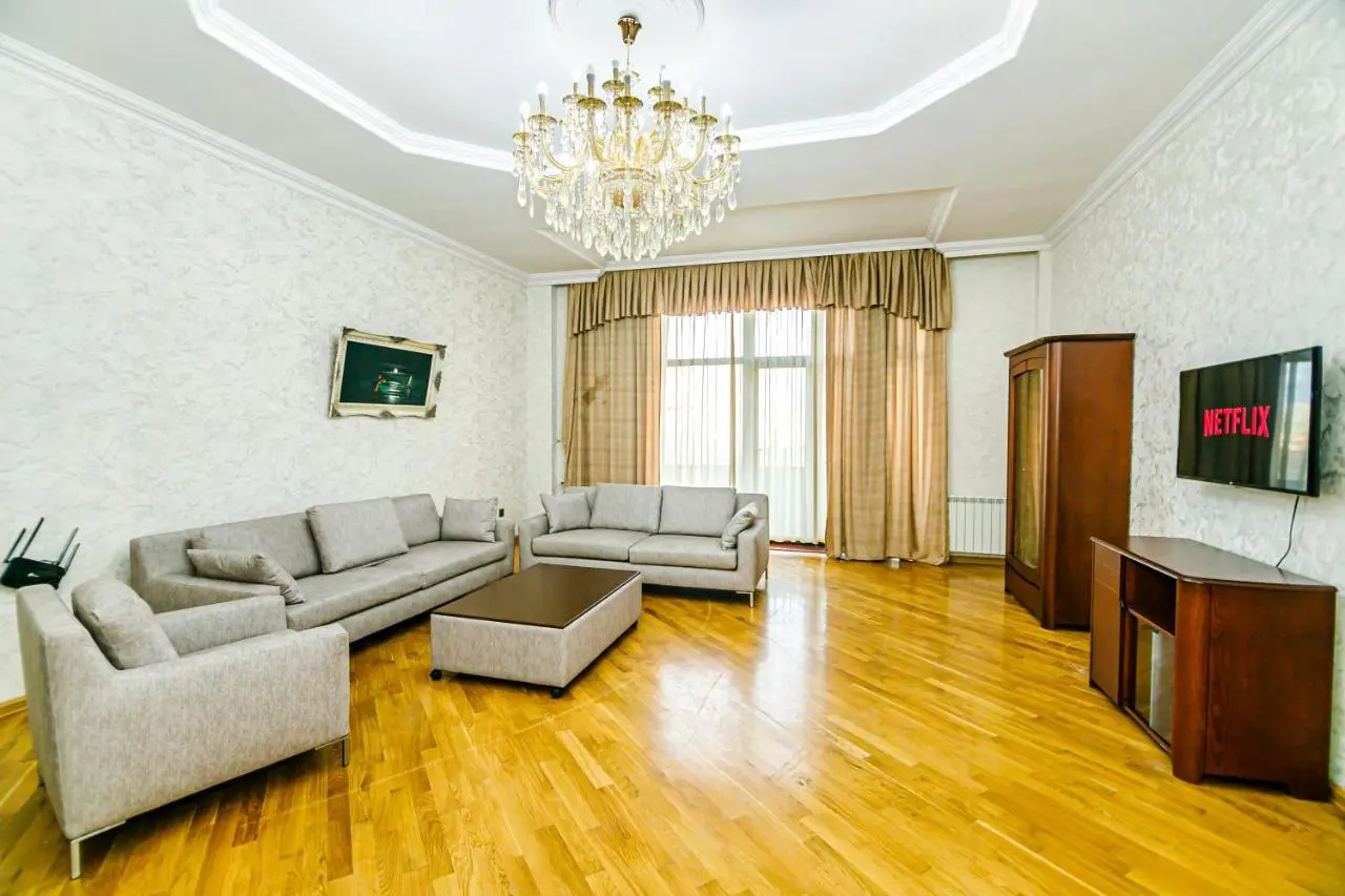MARIA Luxury Apartment in Nizami street